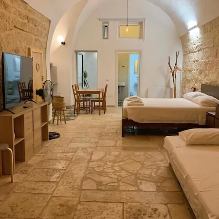Casa Delle Conchiglie * Mola di Bari